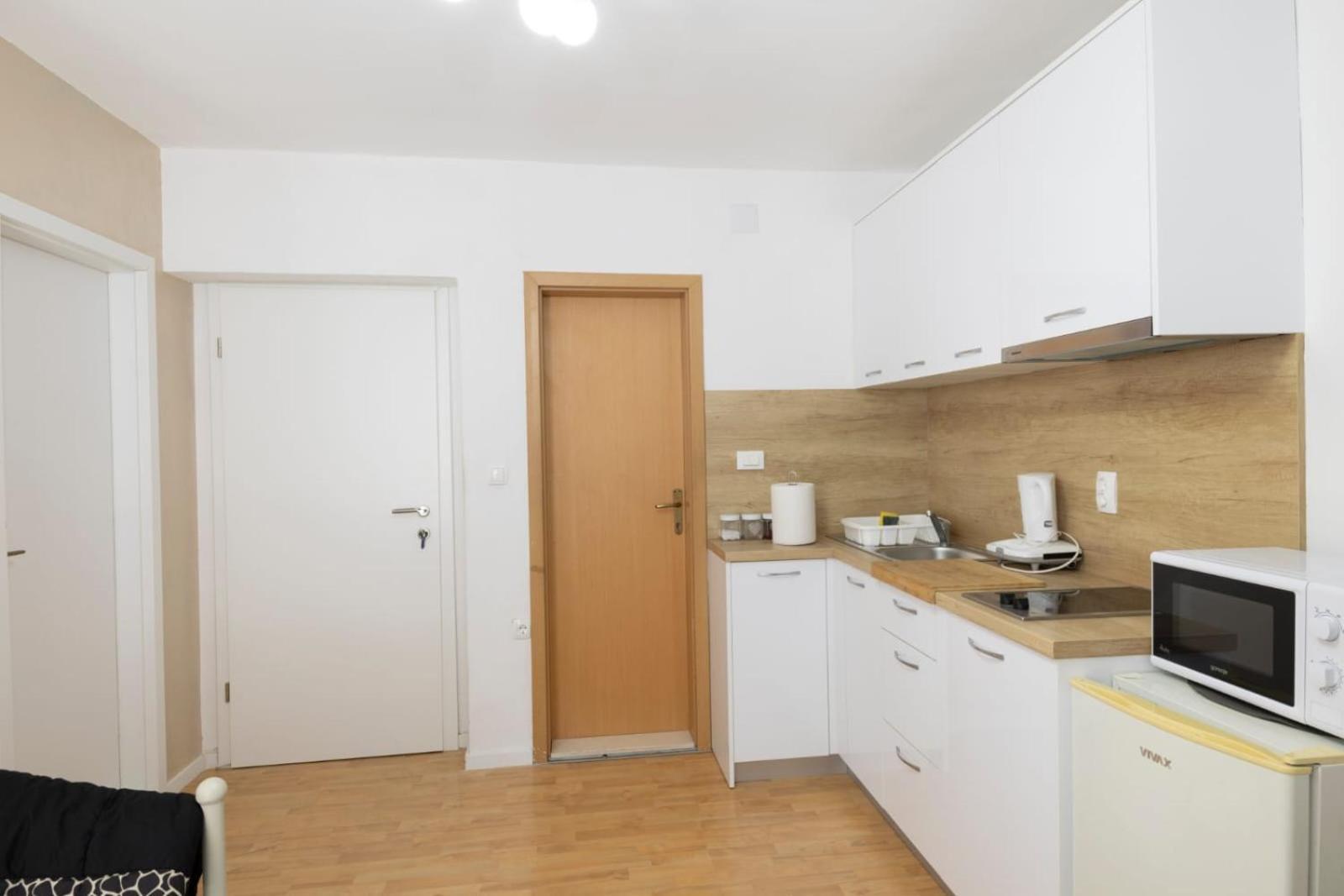 Guesthouse Rebecca Makarska Kültér fotó